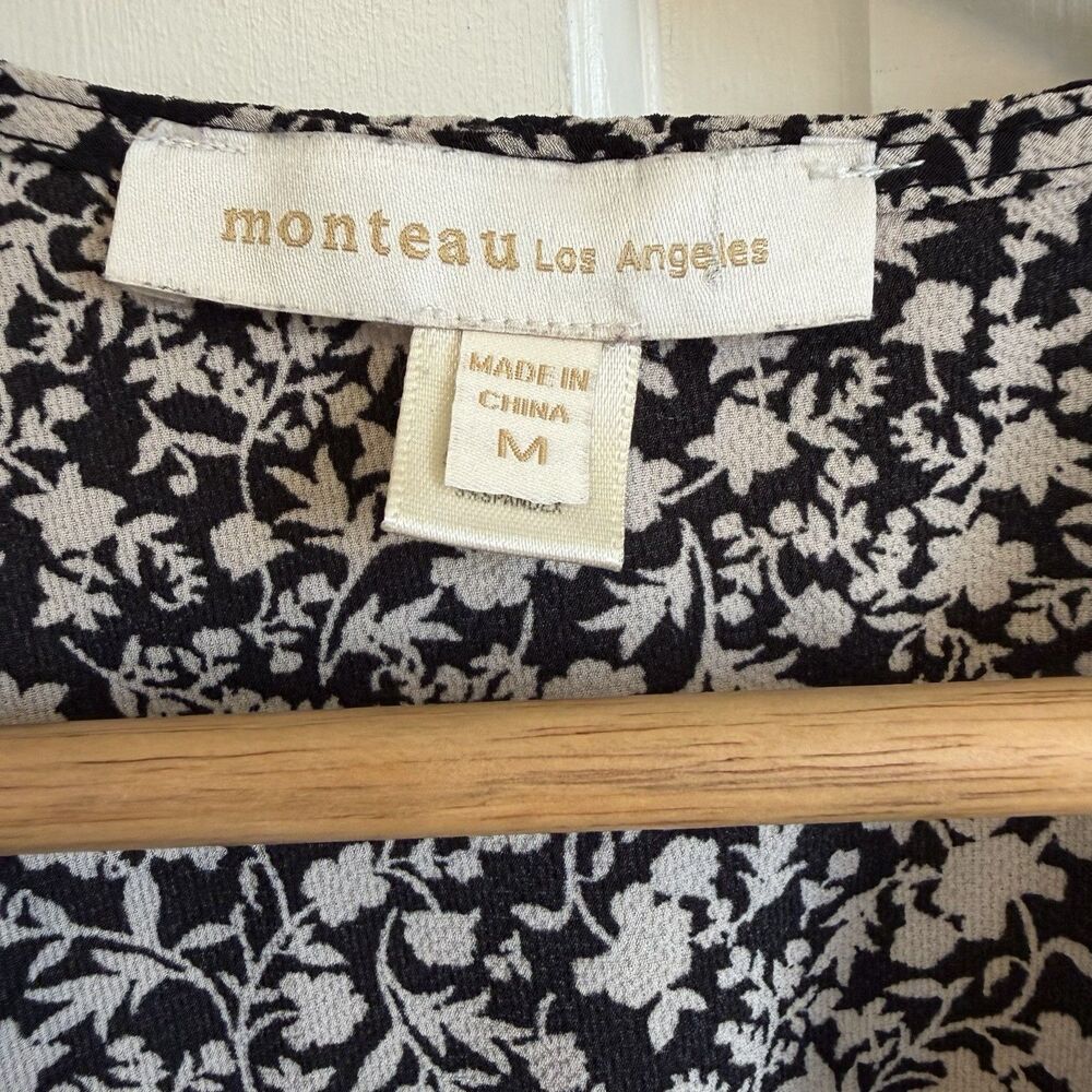 Monteau Los Angeles Womens M Black White Floral V-Neck Flutter Sleeve Tie Blouse - Picture 7 of 11